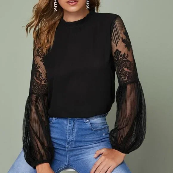 Black sheer sleeve lace long sleeve Top Classic - Picture 8 of 11